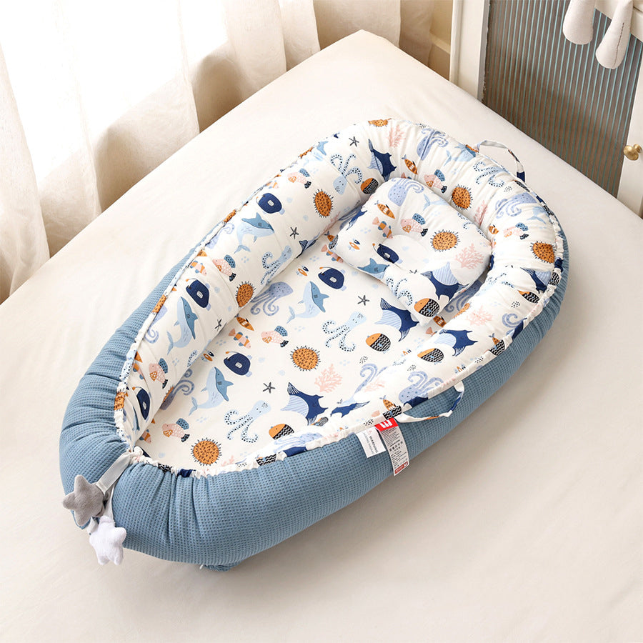 Removable and washable portable baby crib baby pillow travel crib
