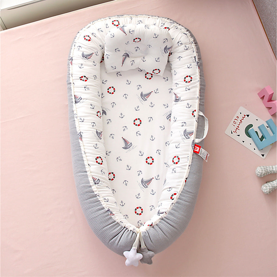 Removable and washable portable baby crib baby pillow travel crib